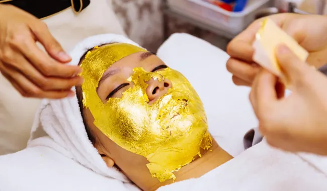 Golden Face Mask